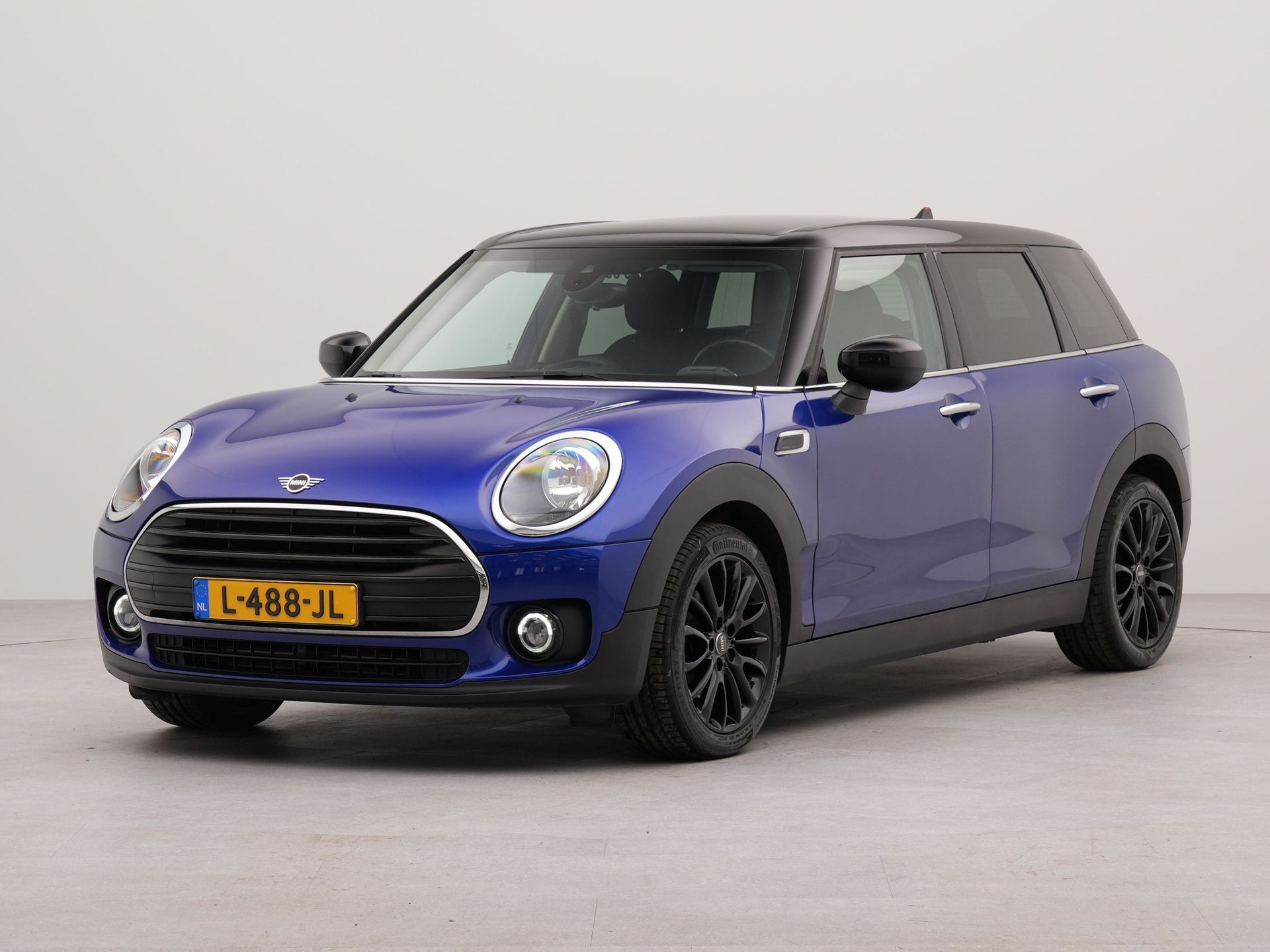 MINI Clubman Mini 1.5 Cooper Business Edition | Appconnect | Navigatie | Parkeersensoren voor en achter |