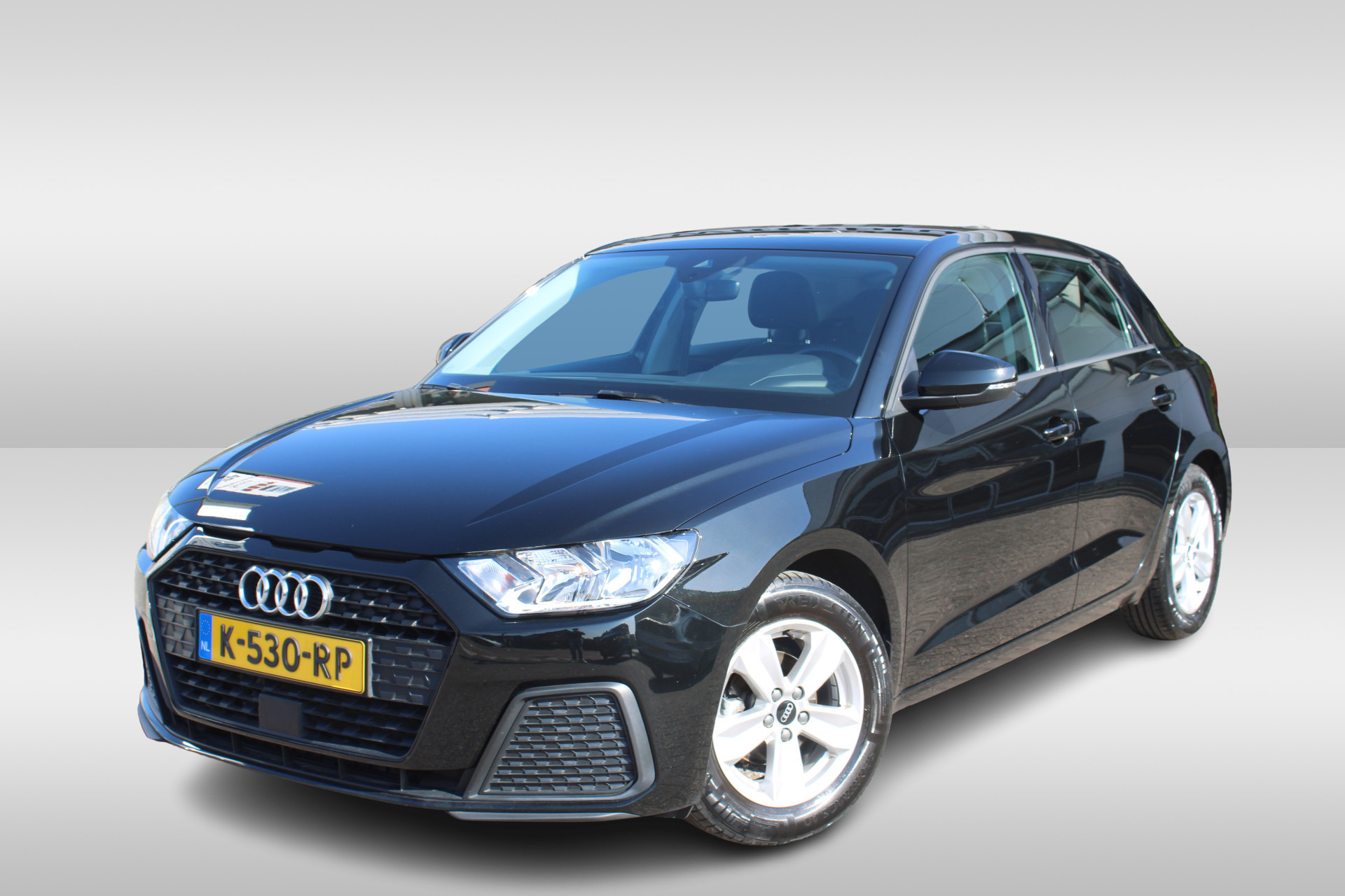Audi A1 Sportback 25 TFSI 95pk Pro Line Metallic/ Digitaal dashboard / Navi via App Connect / Parkeersensoren A / LM 15 inch
