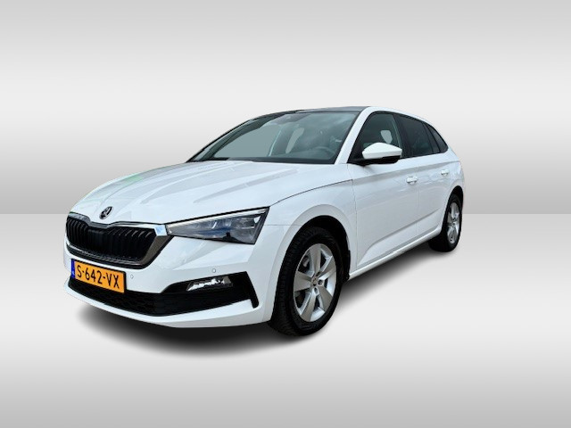 Škoda Scala 1.0 TSI Sport Business / PANODAK / APP.Connect / 16