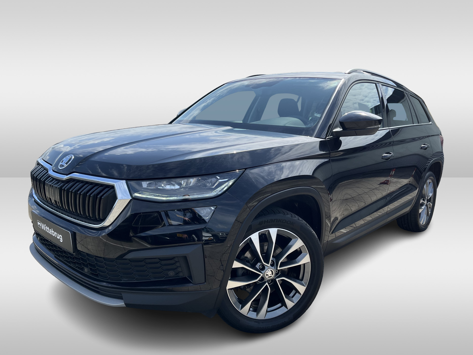 Škoda Kodiaq 1.5 TSI 150pk Ambition DSG Automaat Panoramadak / Navigatie / 19