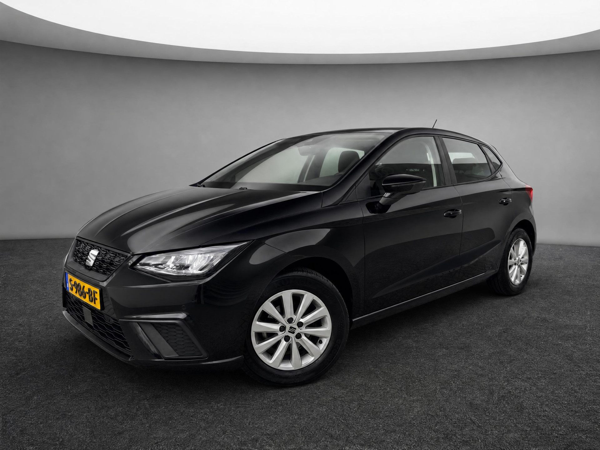 SEAT Ibiza 1.0 EcoTSI Style Business Connect / Digitaal dashboard / Climate controle / App connect / Stoelverwarming / Parkeersensoren achter / P4