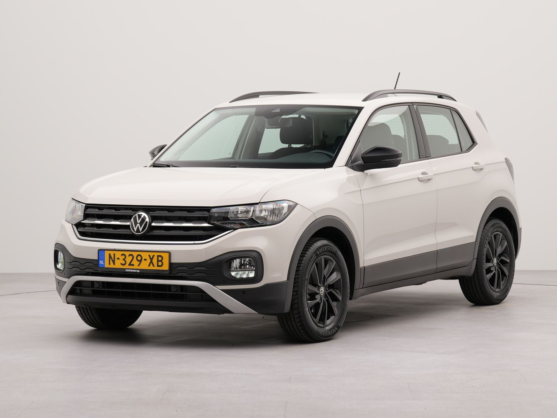 Volkswagen T-Cross 1.0 TSI Life | Appconnect | Parkeersensoren achter | Bluetooth | Airco |