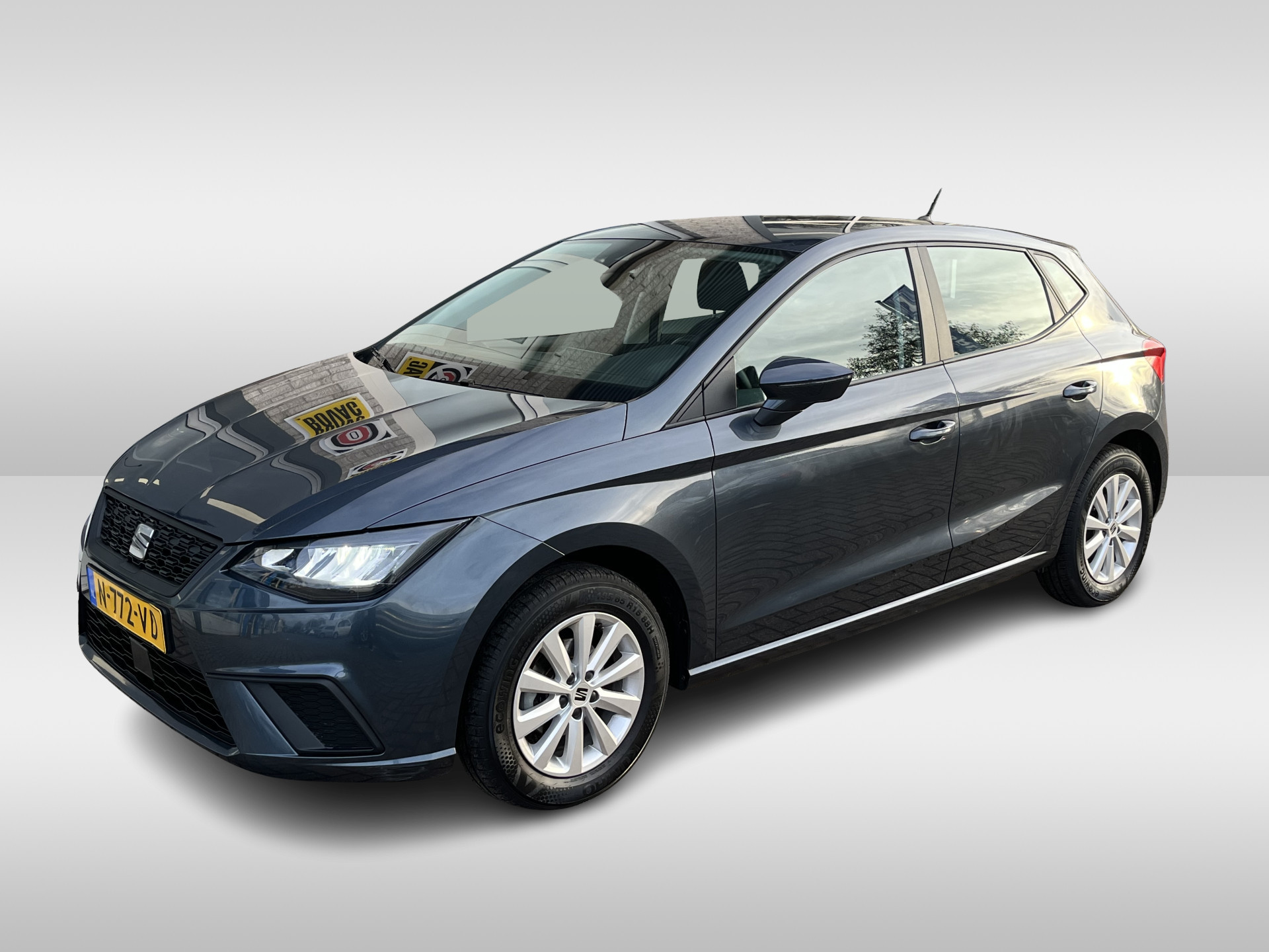 SEAT Ibiza 1.0 TSI Style / PARK.SENSOREN/ FULL LINK/ CRUISE CONTROL/ ARMSTEUN/ LANE-ASSIST/ CLIMA/ DAB/ START-STOP SYSTEEM/ MULTIFUNCTIONEEL STUUR/ ISOFIX/ 15'' LMV