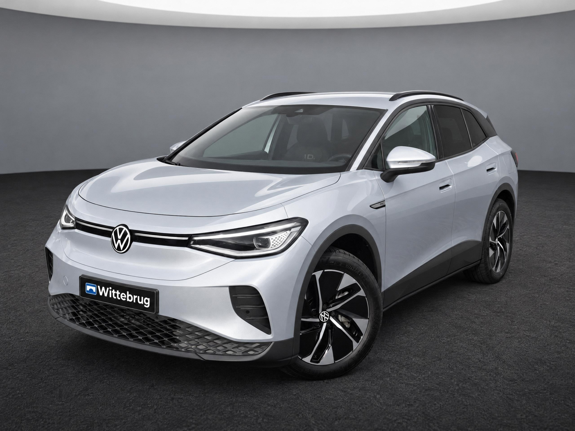 Volkswagen ID.4 Business 77 kWh 204pk / Navigatie / LM 19 inch / Camera / Matrix LED / Wegkl trekhaak