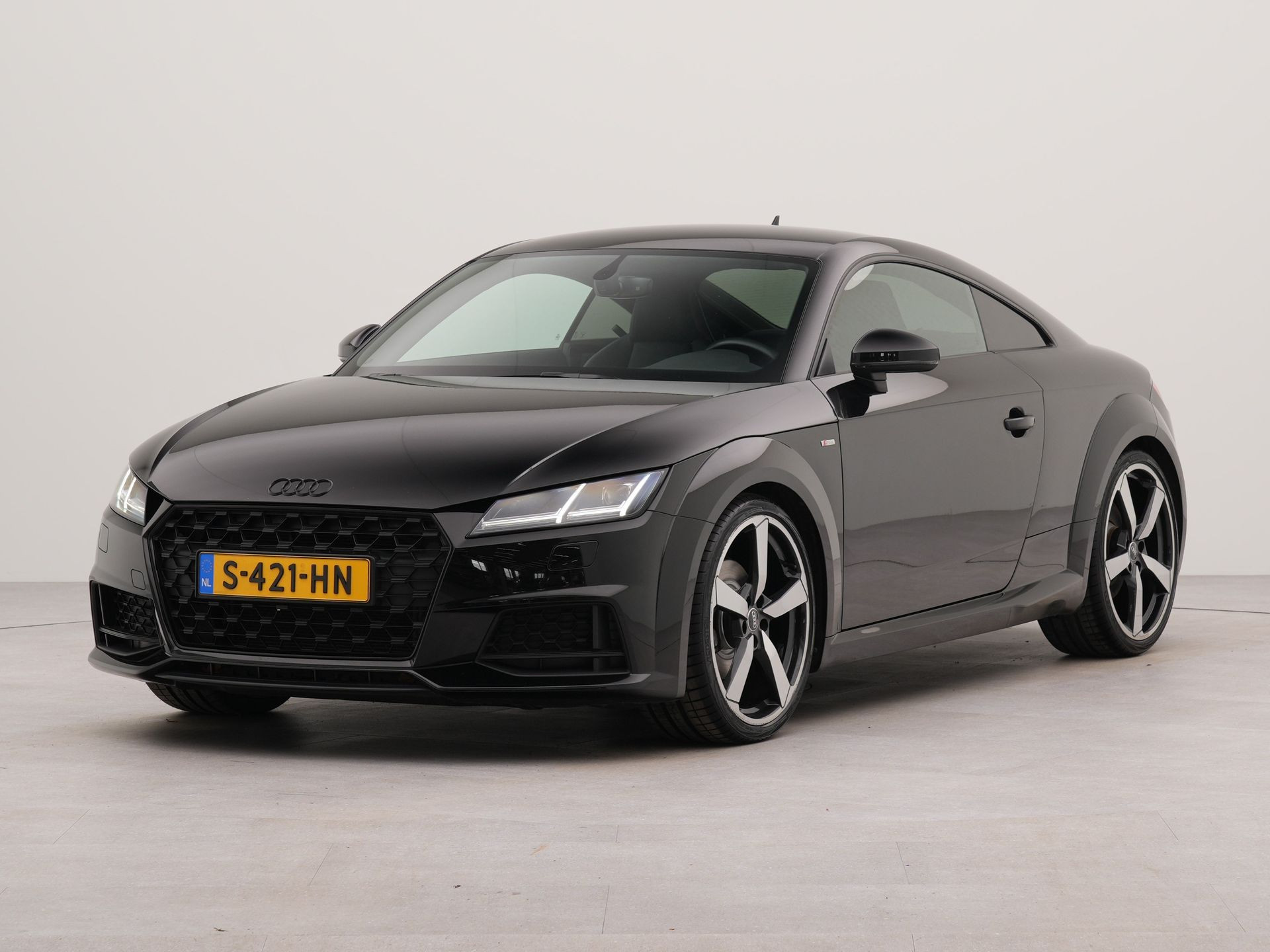 Audi TT 40 TFSI Pro Line S | Bluetooth | Sportstoelen | Sportonderstel | Navigatie | Parkeersensoren achter | Spraakbediening |