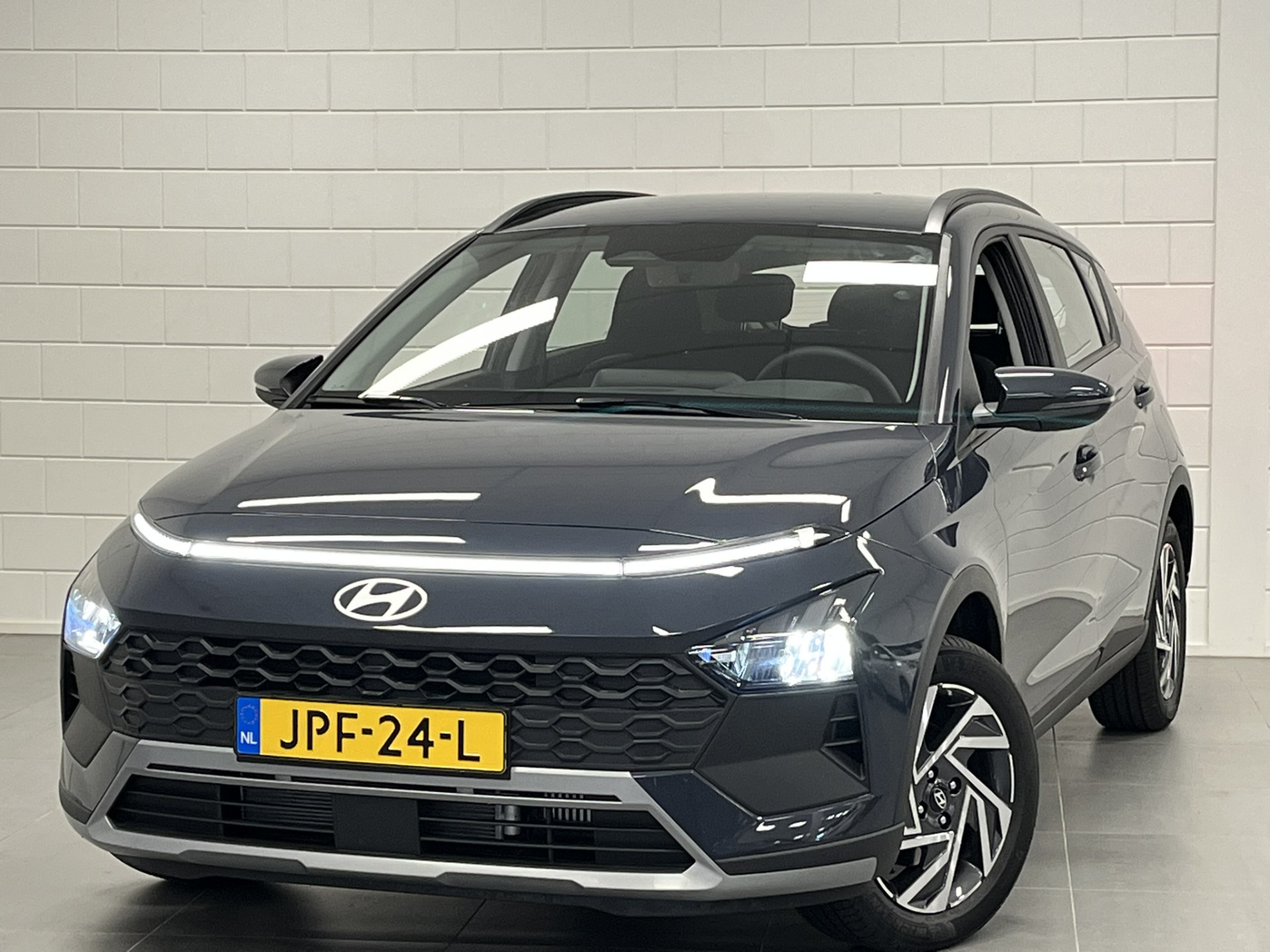 Hyundai Bayon 1.0 T-GDI Comfort LED VERLICHTING | NAVIGATIE | PARKEERCAMERA | DEMO BESCHIKBAAR VANAF 02-05-2026