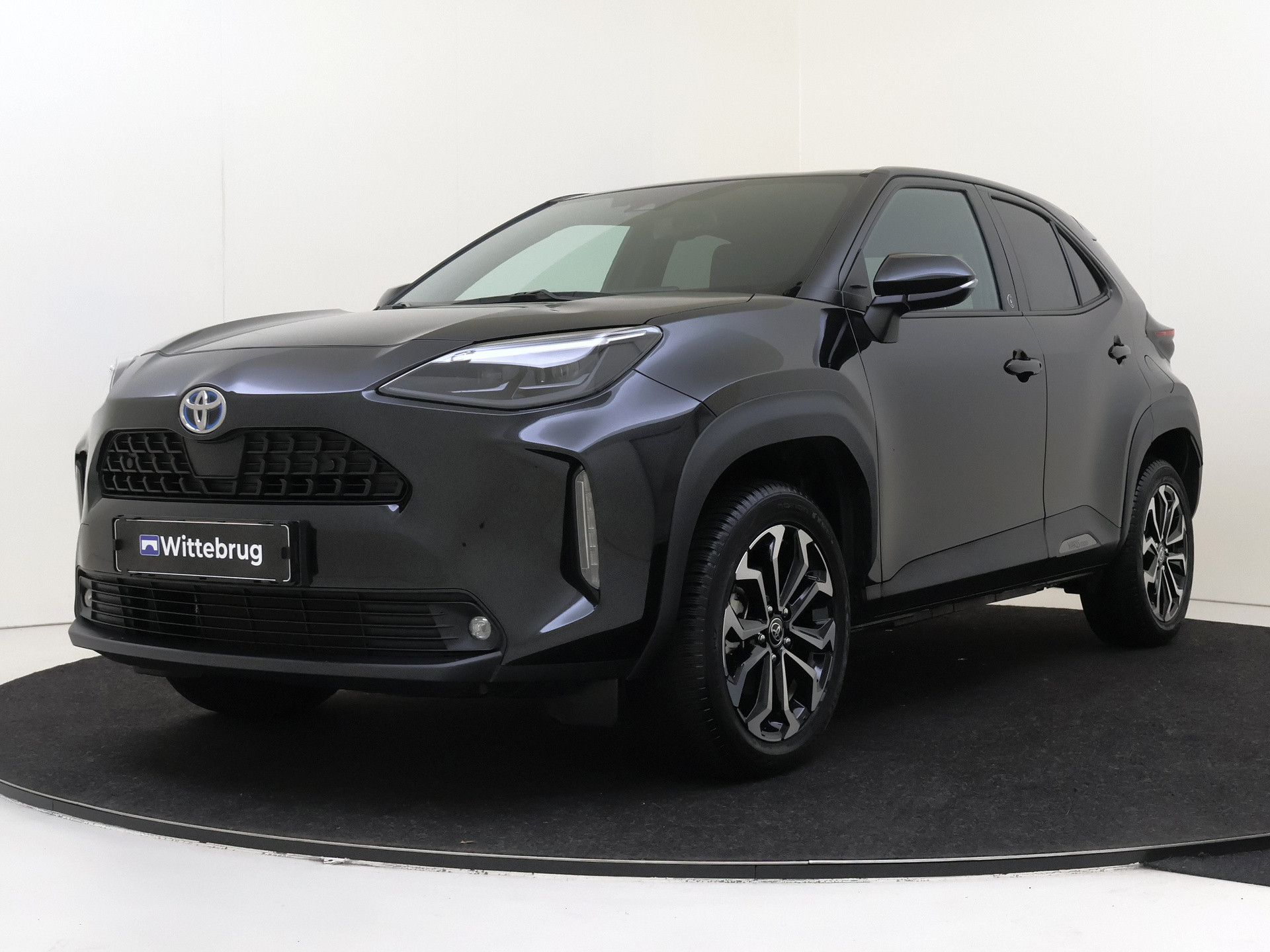 Toyota Yaris Cross 1.5 Hybrid Dynamic | Winterpakket | Keyless Entry | Camera | Carplay |