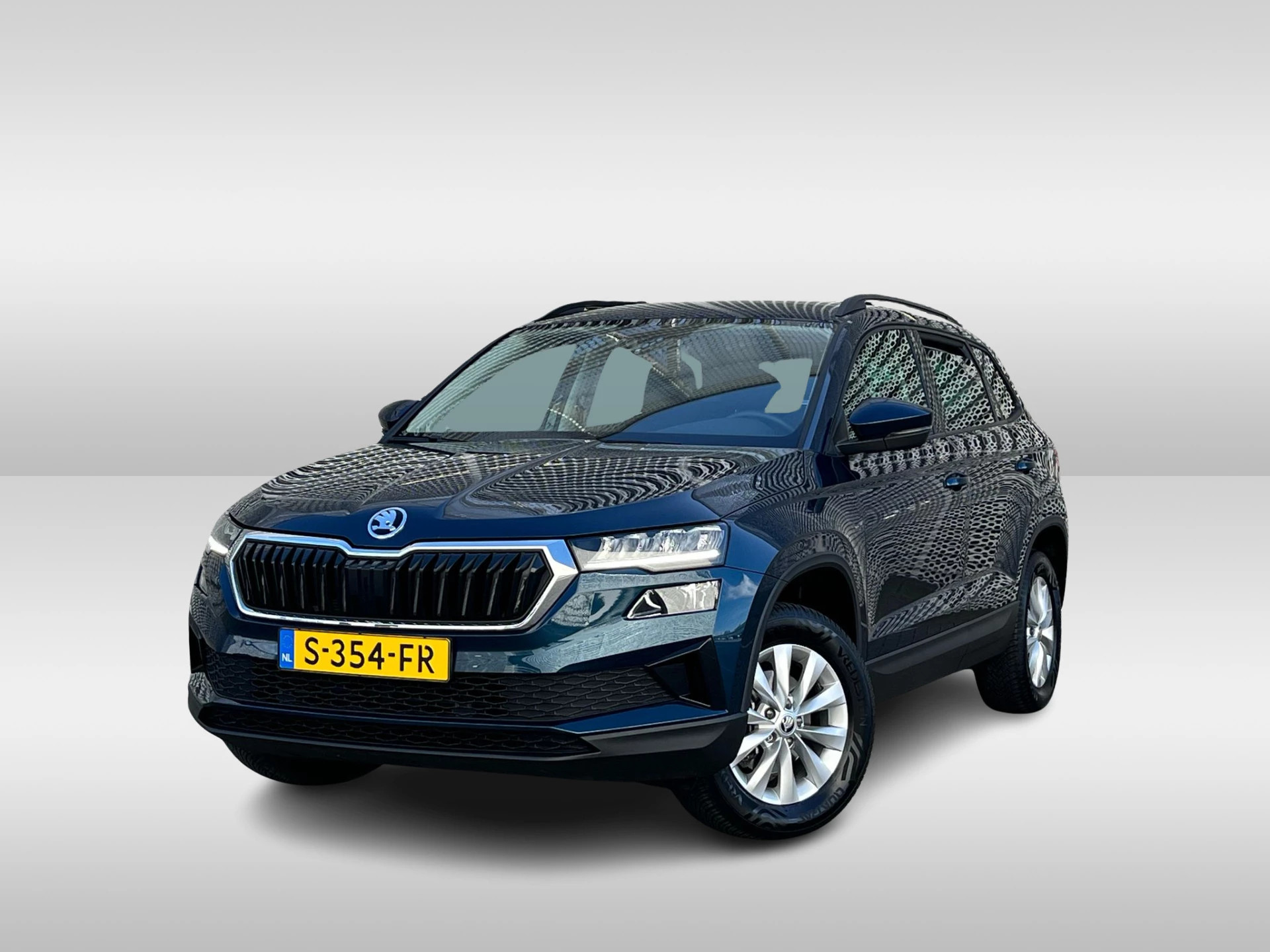 Škoda Karoq 1.0 TSI Ambition / App connect / Cruise controle / Parkeersensoren achter / **