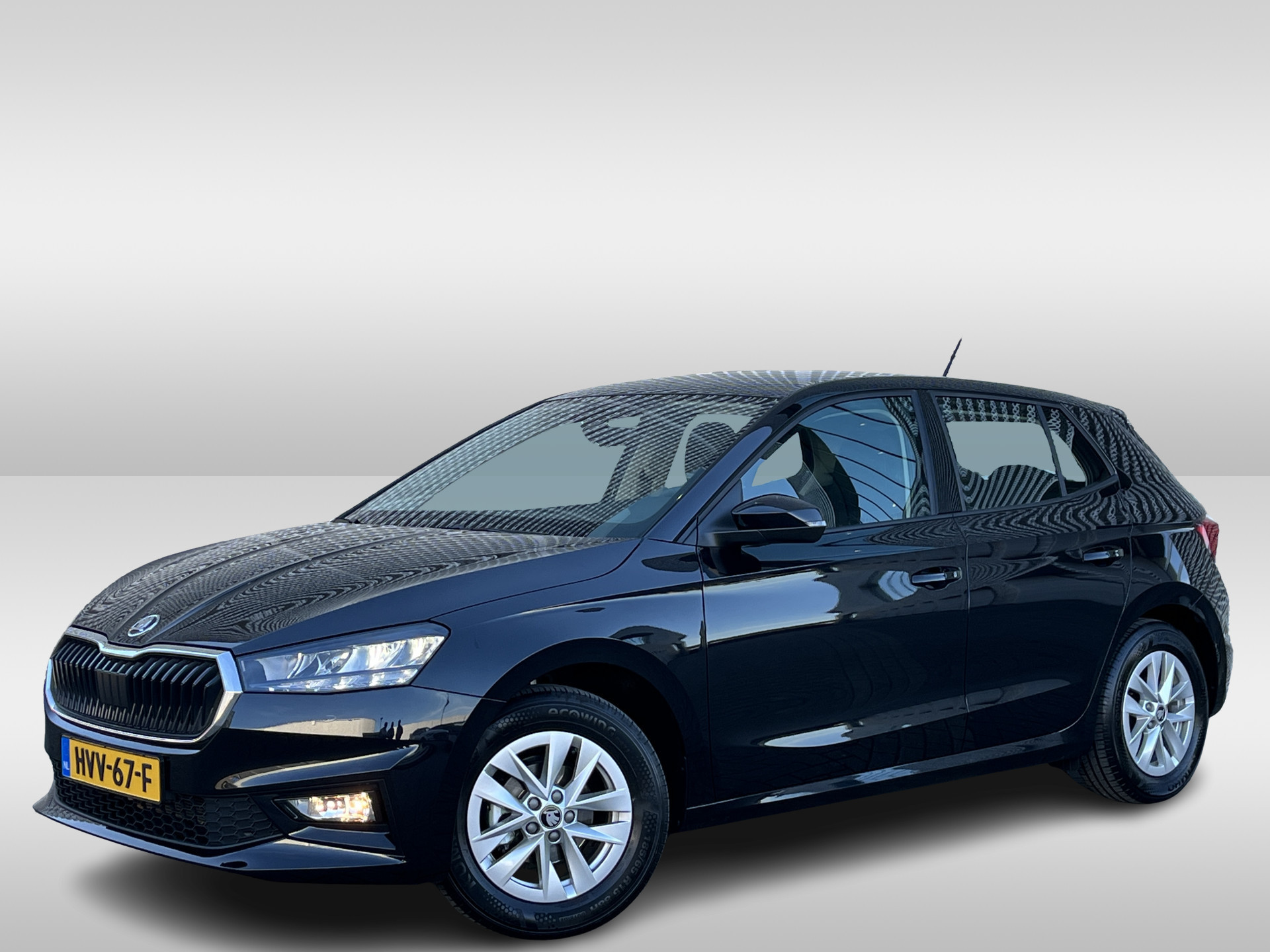 Škoda Fabia 1.0 TSI 95PK Selection / Digitale Cockpit / Parkeersensoren Achter / LED / Cruise Control / Draadloze App-Connect P4