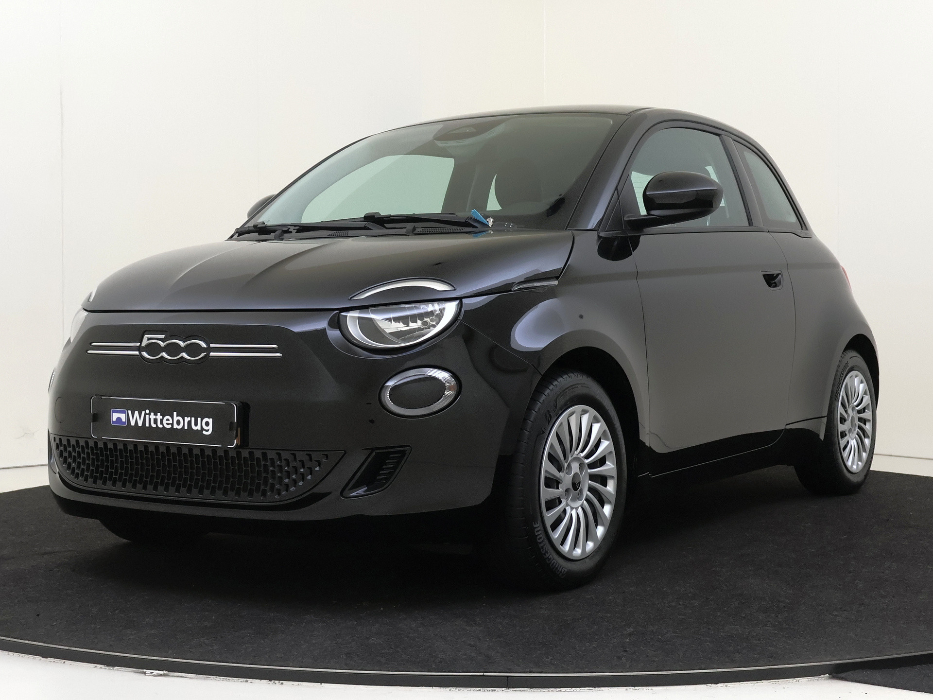 Fiat 500 Urban 42 kWh Apple Carplay | Cruise Control | Climate Control | Keyless |