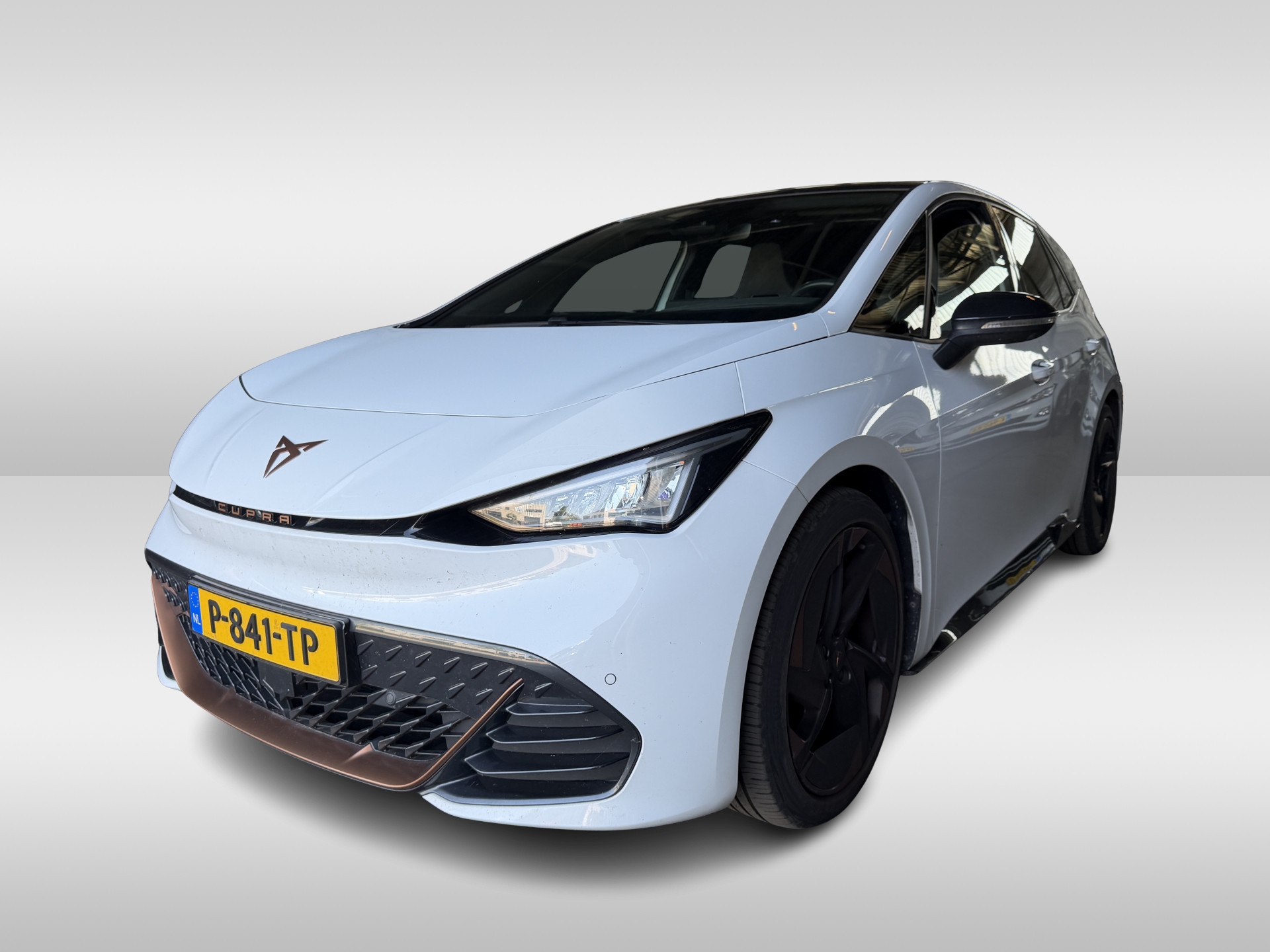 CUPRA Born Copper Edition One 62 kWh Panoramadak / Camera / Navigatie / App-connect / Elec. verstelbare best. stoel HAL