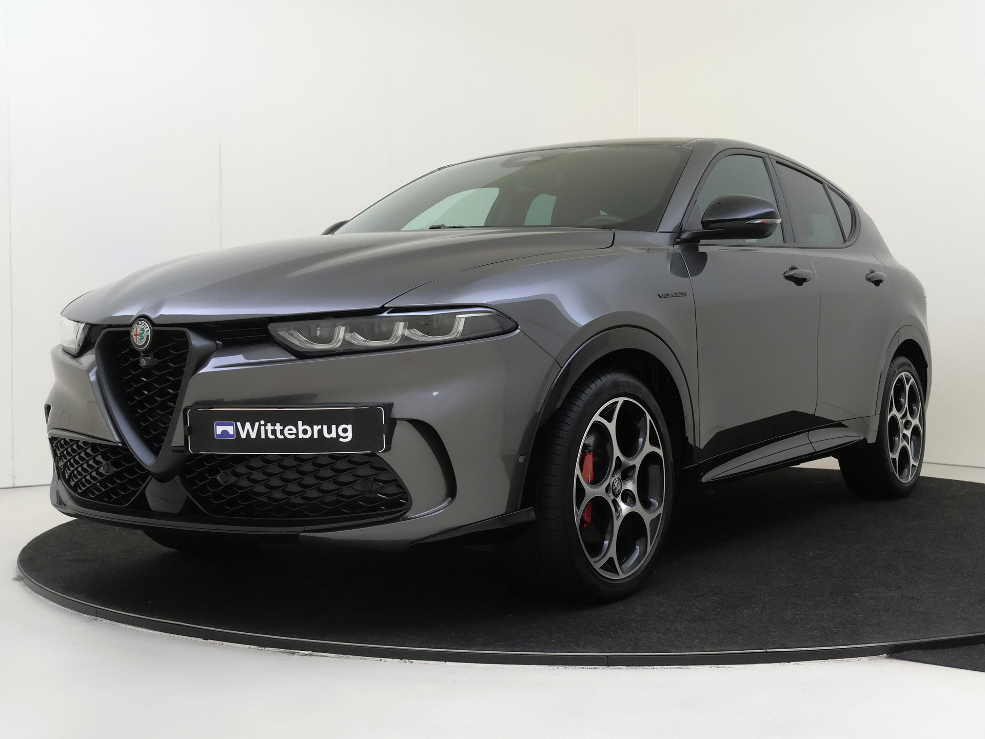 Alfa Romeo Tonale 1.5T Hybrid Sprint | Stoel en Stuurverwarming | Camera | Carplay | 160PK | Elektrische Lederen Stoelen