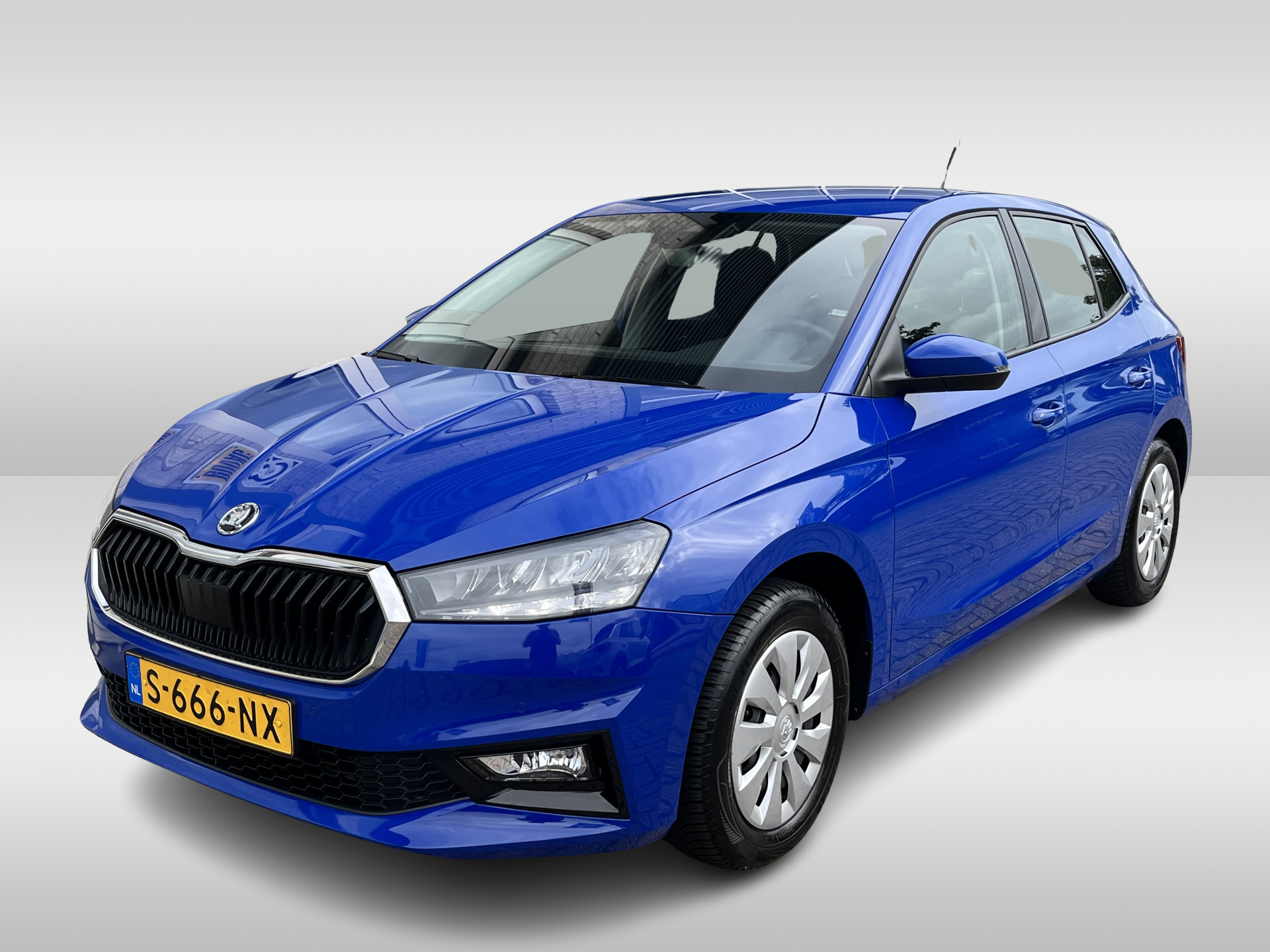 Škoda Fabia 1.0 TSI Ambition / PARK. SENSOREN/ TREKHAAK/ LED/ LANE ASSIST/ SMART LINK/ ADAPT. CRUISE/ CLIMA/ DAB