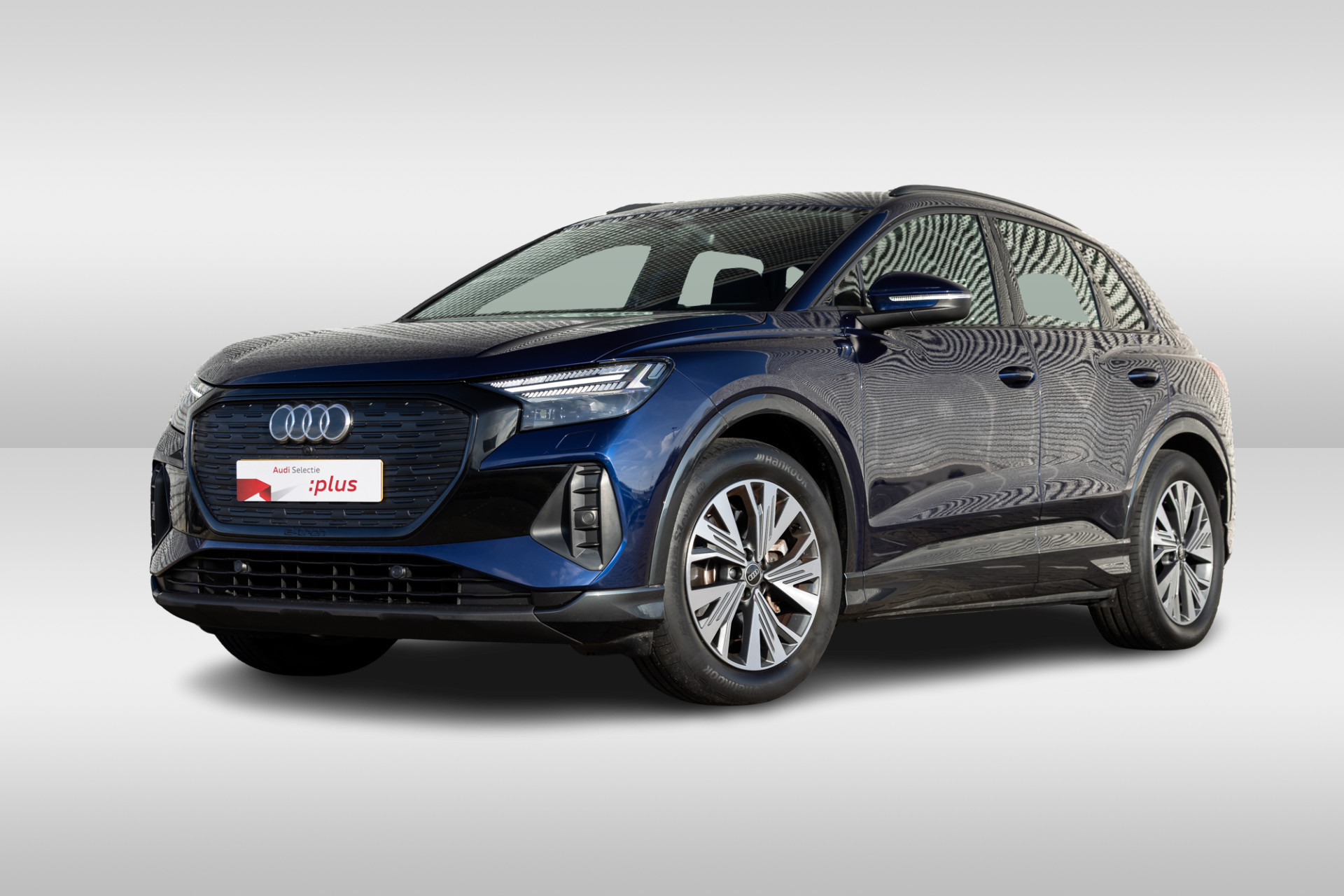 Audi Q4 e-tron 40 Advanced edition 77 kWh 204PK | 19 inch | Matrix led | Navigatie | Trekhaak |