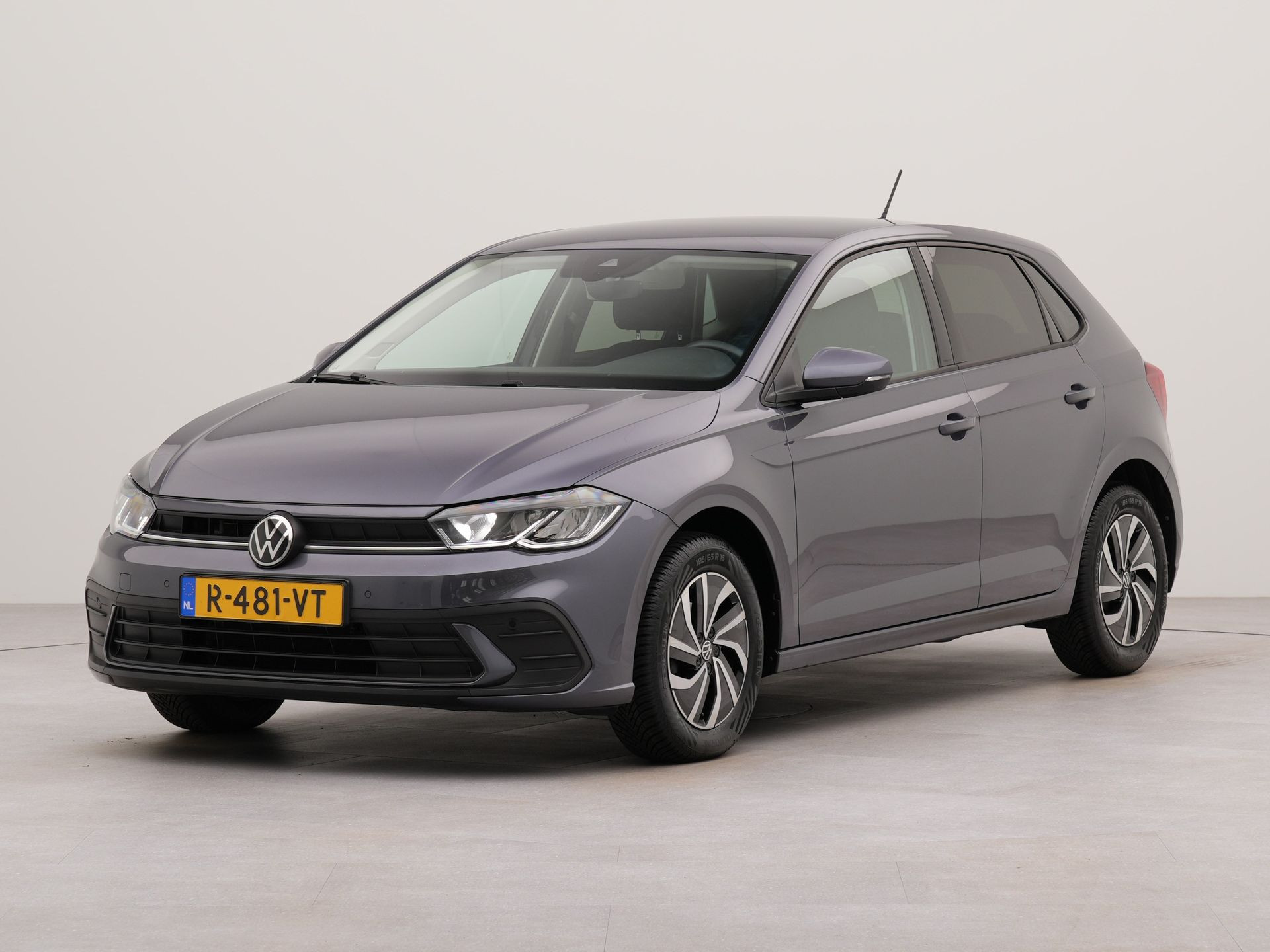 Volkswagen Polo 1.0 TSI Life Automaat | Apple Carplay | Navigatie | Parkeersensoren voor en achter | Cruise control | Connected services | Bluetooth |