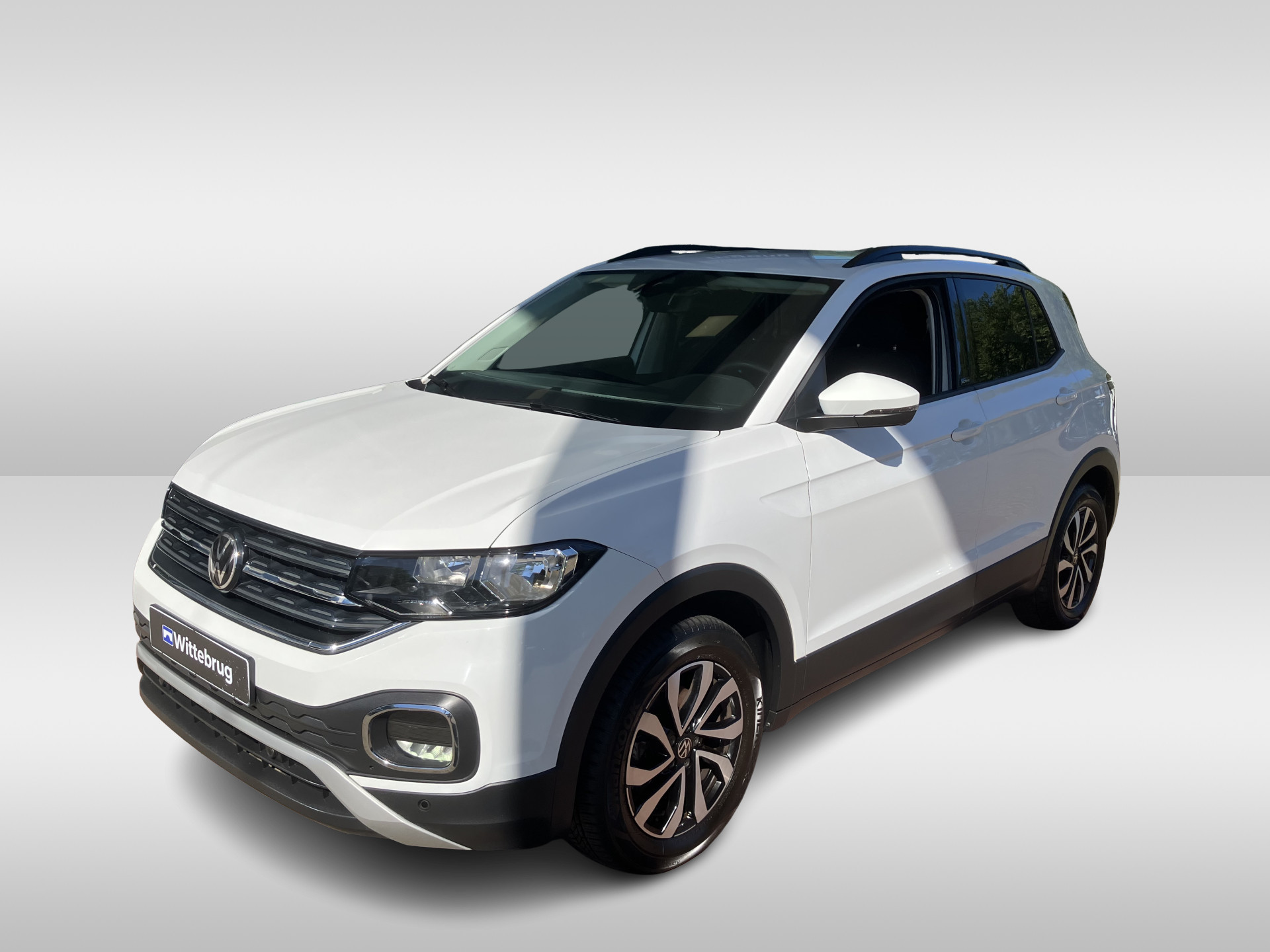 Volkswagen T-Cross 1.0 TSI Life / Navigatie / Dodehoek detector / Digitaal cockpit pro / 16'' Licht metaal / Carplay / parkeer sensoren voor + achter